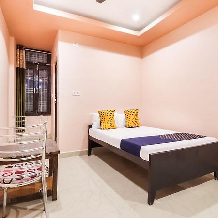 Spot On 63000 Hotel S.S. Plaza Banthra Sikandarpur Εξωτερικό φωτογραφία