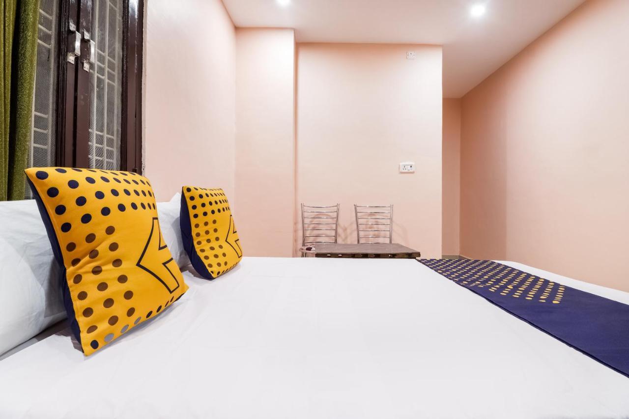 Spot On 63000 Hotel S.S. Plaza Banthra Sikandarpur Εξωτερικό φωτογραφία