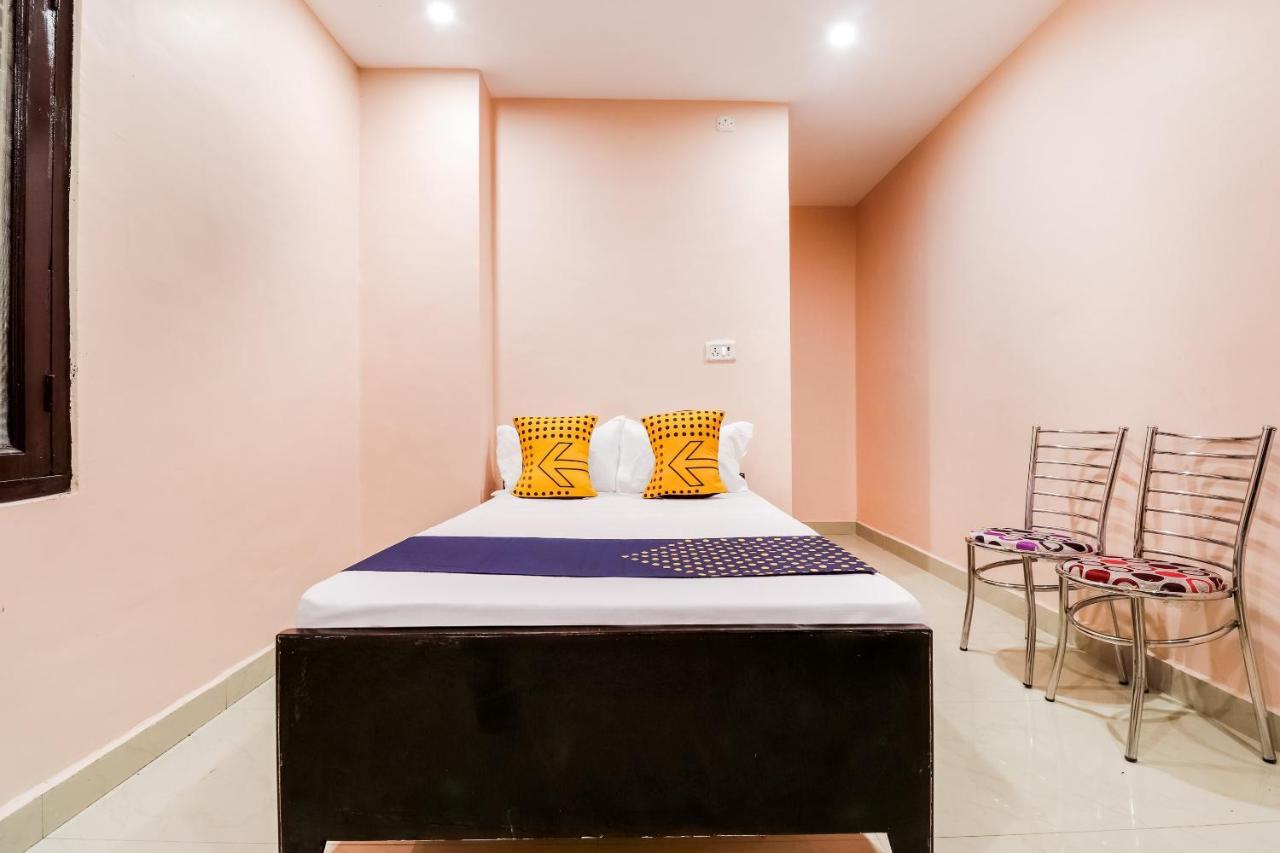 Spot On 63000 Hotel S.S. Plaza Banthra Sikandarpur Εξωτερικό φωτογραφία